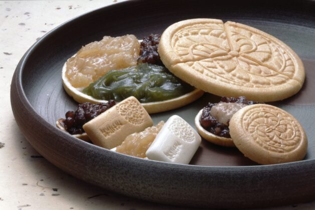 今こそ、お菓子で元気に!「希望の藤」が世界を救う